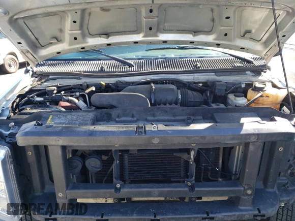 2008 Ford Econoline Passenger XL with VIN 1FBNE31L08DA43554, listed as a Copart auction lot 73714354 with 205,979 mi miles and Salvage Title. Bid and sale history available at DreamBid. Image 12.