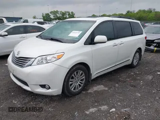 2017 Toyota Sienna XLE Auto Access Seat with VIN 5TDYZ3DC5HS881818, listed as a IAAI auction lot 42122771 with 101,982 mi miles and . Bid and sale history available at DreamBid. Image 17.