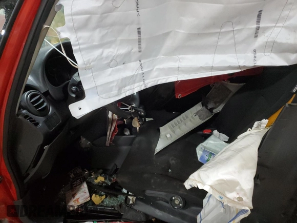 2010 Suzuki SX4 with VIN JS2YC5A48A6310040, listed as a Copart auction lot 75726064 with 73,712 mi miles and Salvage Title. Bid and sale history available at DreamBid. Image 7.