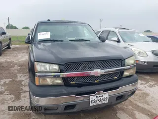 2005 Chevrolet Silverado 1500 Z71 with VIN 1GCEK19B95Z142179, listed as a IAAI auction lot 42203353 with 225,869 mi miles and . Bid and sale history available at DreamBid. Image 12.