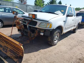 1997 Ford F-150 XL с VIN 1FTDX18W3VNC56963, выставлен на аукционе IAAI как лот 42527974 с пробегом 196 378 миль миль и . История ставок и продаж доступна на DreamBid. Изображение 6.