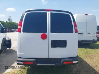 2014 Chevrolet Express Cargo Van with VIN 1GCSGAFX6E1157757, listed as a IAAI auction lot 41937846 with 231,814 mi miles. Bid and sale history available at carsss.com. Image 16.