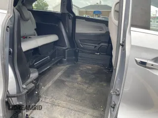 2019 Honda Odyssey EX-L with VIN 5FNRL6H77KB122457, listed as a Copart auction lot 55848825 with 62,462 mi miles and Salvage Title. Bid and sale history available at carsss.com. Image 6.