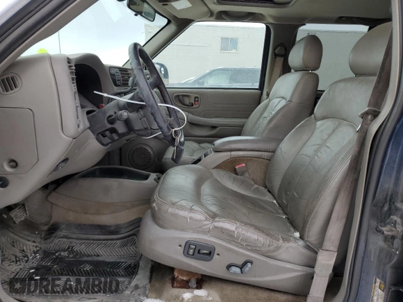 2004 Chevrolet Blazer LS z VIN 1GNDT13XX4K144034, wystawiony jako Copart lot #85671624 z przebiegiem 157 534 mil mil oraz Szkoda całkowita • Salvage title. Historia ofert i sprzedaży dostępna na DreamBid. Obrazek 7.