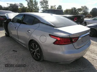 2017 Nissan Maxima SR with VIN 1N4AA6AP6HC440532, listed as a IAAI auction lot 34585325 with Not provided miles and . Bid and sale history available at DreamBid. Image 3.