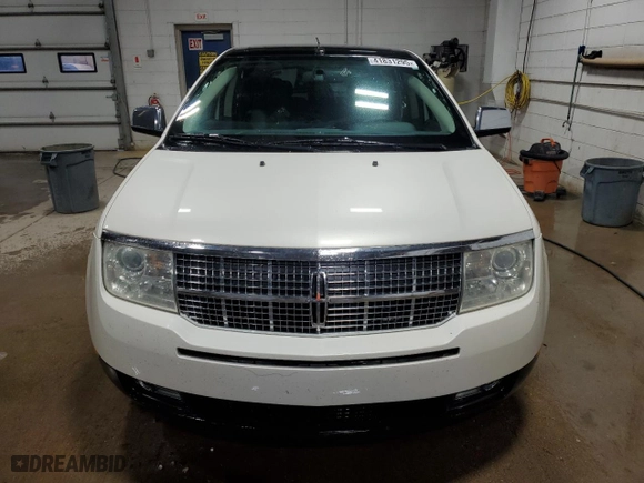 2007 Lincoln MKX with VIN 2LMDU88C17BJ24886, listed as a Copart auction lot 41831295 with NaN miles and Salvage Title. Bid and sale history available at carsss.com. Image 5.