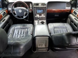 2003 Lincoln Navigator Luxury with VIN 5LMFU28R93LJ36216, listed as a Copart auction lot 71395174 with 147,398 mi miles and Salvage Title. Bid and sale history available at carsss.com. Image 8.