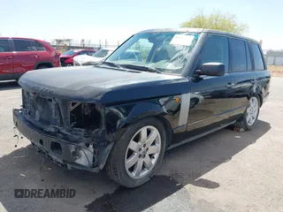 2005 Land Rover Range Rover z VIN SALMF11445A197370, wystawiony jako IAAI lot #42129179 z przebiegiem Nie podano mil oraz . Historia ofert i sprzedaży dostępna na DreamBid. Obrazek 16.