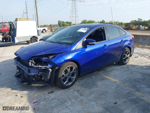 2013 Ford Focus SE with VIN 1FADP3F2XDL339740, listed as a IAAI auction lot 41856756 with 117,817 mi miles. Bid and sale history available at carsss.com. Image 18.