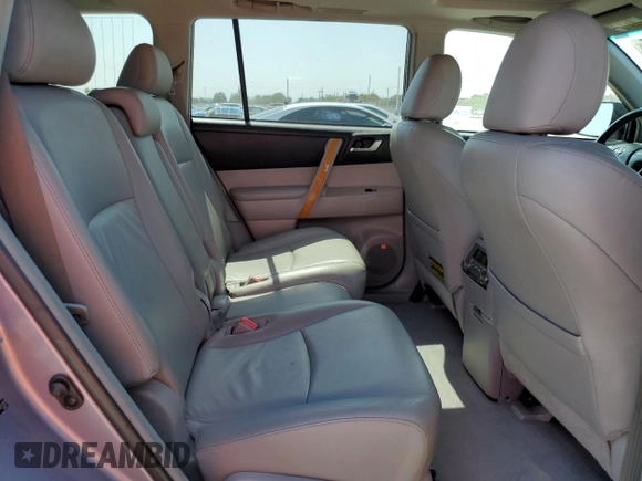 2008 Toyota Highlander Limited z VIN JTEEW44A082021327, wystawiony jako Copart lot #52400345 z przebiegiem 161 442 mil mil oraz Szkoda całkowita • Salvage title. Historia ofert i sprzedaży dostępna na DreamBid. Obrazek 11.