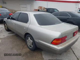 2000 Lexus LS 400 with VIN JT8BH28F4Y0179448, listed as a IAAI auction lot 41563460 with 179,113 mi miles. Bid and sale history available at carsss.com. Image 3.