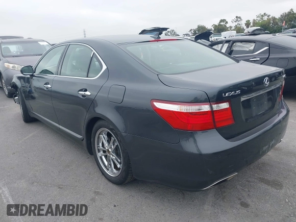 2007 Lexus LS 460 with VIN JTHBL46FX75019041, listed as a IAAI auction lot 42471322 with Not provided miles and . Bid and sale history available at DreamBid. Image 3.