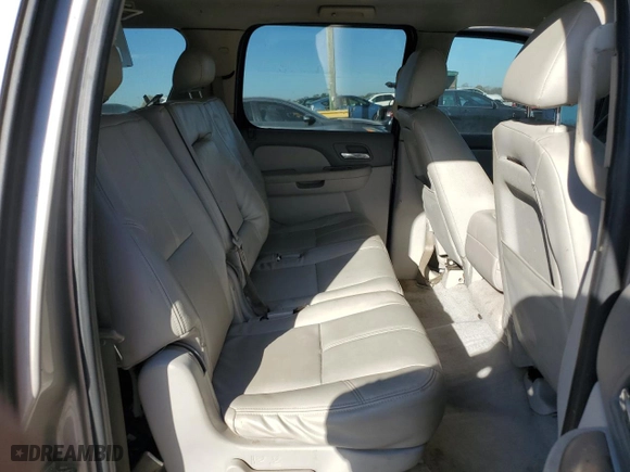 2007 Chevrolet Suburban LS with VIN 3GNFC16037G241031, listed as a Copart auction lot 76713514 with 232,549 mi miles and Salvage Title. Bid and sale history available at carsss.com. Image 11.