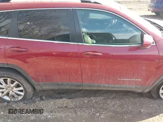 2017 Jeep Cherokee Limited with VIN 1C4PJMDB8HW512130, listed as a IAAI auction lot 41708722 with 88,943 mi miles and . Bid and sale history available at DreamBid. Image 13.