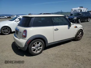 2012 MINI Hardtop with VIN WMWSU3C56CT255161, listed as a Copart auction lot 52227795 with 101,535 mi miles and Clean Title. Bid and sale history available at DreamBid. Image 3.