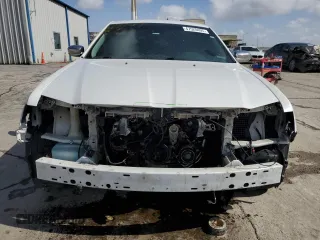 2015 Chrysler 300 C with VIN 2C3CCAET3FH739529, listed as a Copart auction lot 47520495 with 151,096 mi miles and Salvage Title. Bid and sale history available at DreamBid. Image 5.