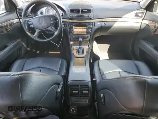 2009 Mercedes-Benz E 350 Luxury with VIN WDBUF87X89B385843, listed as a Copart auction lot 53234885 with 178,827 mi miles and Clean Title. Bid and sale history available at carsss.com. Image 8.