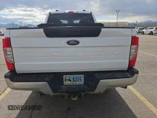 2022 Ford F-250 XL with VIN 1FT7X2B67NEE90695, listed as a IAAI auction lot 42610446 with 94,588 mi miles and . Bid and sale history available at DreamBid. Image 61.