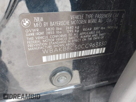 2012 BMW 7 Series 750Li with VIN WBAKB8C50CC963330, listed as a IAAI auction lot 41286275 with 186,335 mi miles. Bid and sale history available at carsss.com. Image 9.