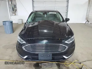 2020 Ford Fusion SEL z VIN 3FA6P0CD3LR117683, wystawiony jako Copart lot #52699725 z przebiegiem 115 248 mil mil oraz Szkoda całkowita • Salvage title. Historia ofert i sprzedaży dostępna na DreamBid. Obrazek 5.