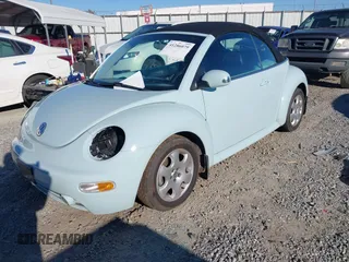 2003 Volkswagen Beetle GLS z VIN 3VWCK21YX3M304572, wystawiony jako IAAI lot #41286079 z przebiegiem 42 450 mil mil oraz . Historia ofert i sprzedaży dostępna na DreamBid. Obrazek 17.
