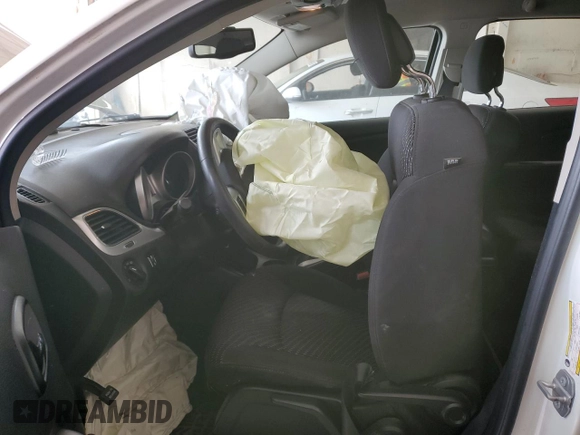 2015 Dodge Journey SE z VIN 3C4PDCAB0FT720639, wystawiony jako Copart lot #55200395 z przebiegiem 105 640 mil mil oraz Szkoda całkowita • Salvage title. Historia ofert i sprzedaży dostępna na DreamBid. Obrazek 7.