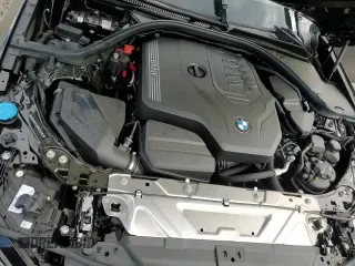 2024 BMW 3 Series 330i с VIN 3MW69FF06R8E53405, выставлен на аукционе Copart как лот 65206365 с пробегом 446 миль миль и Списание • Salvage title. История ставок и продаж доступна на DreamBid. Изображение 13.