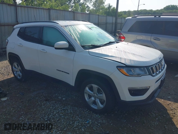 2019 Jeep Compass Altitude z VIN 3C4NJCBB1KT614838, wystawiony jako IAAI lot #42470666 z przebiegiem 31 362 mil mil oraz . Historia ofert i sprzedaży dostępna na DreamBid. Obrazek 1.