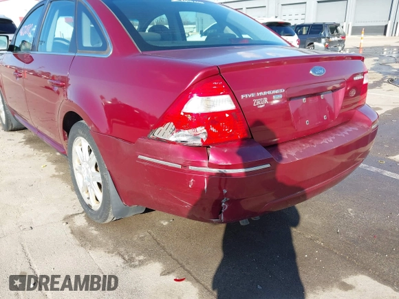 2006 Ford Five Hundred Limited z VIN 1FAFP28106G180763, wystawiony jako IAAI lot #41672882 z przebiegiem 127 357 mil mil oraz . Historia ofert i sprzedaży dostępna na DreamBid. Obrazek 6.