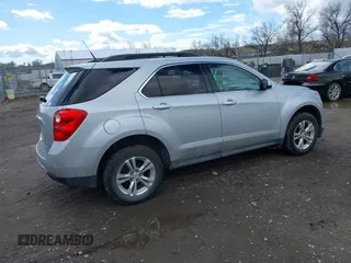 2012 Chevrolet Equinox LT w/1LT with VIN 2GNFLEE54C6268071, listed as a IAAI auction lot 42036405 with 137,995 mi miles. Bid and sale history available at carsss.com. Image 4.