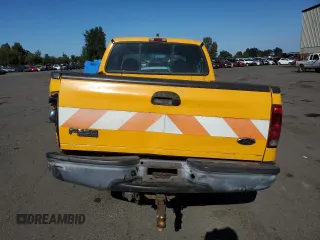 2002 Ford F-250 XL with VIN 1FTNX20L62EC53546, listed as a Copart auction lot 71931714 with 230,427 mi miles and Salvage title. Bid and sale history available at DreamBid. Image 6.