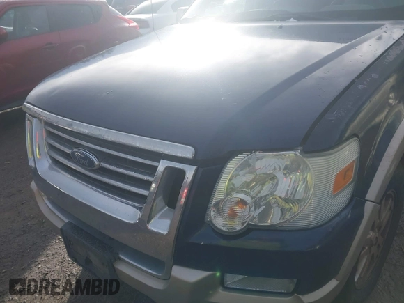 2008 Ford Explorer Eddie Bauer with VIN 1FMEU74878UA78407, listed as a IAAI auction lot 41486762 with Not Provided miles. Bid and sale history available at carsss.com. Image 6.
