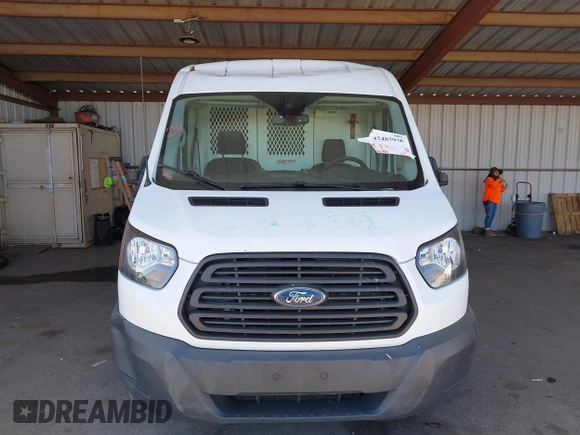 2018 Ford Transit с VIN 1FTYR1CM6JKA17257, выставлен на аукционе IAAI как лот 42487936 с пробегом 141 684 миль миль и . История ставок и продаж доступна на DreamBid. Изображение 12.