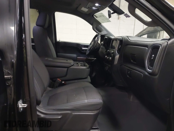 2019 Chevrolet Silverado 1500 RST with VIN 1GCRYEED8KZ349964, listed as a IAAI auction lot 41351226 with 128,334 mi miles and . Bid and sale history available at DreamBid. Image 5.