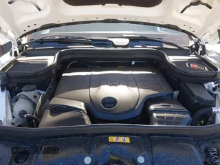 2025 Mercedes-Benz GLS 450 with VIN 4JGFF5KE5SB338205, listed as a IAAI auction lot 41748715 with 3,796 mi miles and . Bid and sale history available at DreamBid. Image 10.
