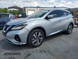 2020 Nissan Murano SL z VIN 5N1AZ2CJ5LN164597, wystawiony jako Copart lot #58739045 z przebiegiem 100 257 mil mil oraz Szkoda całkowita • Salvage title. Historia ofert i sprzedaży dostępna na DreamBid. Obrazek 1.