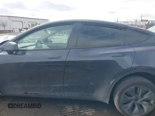 2025 Tesla Model Y Long Range with VIN 7SAYGDED3SF229605, listed as a IAAI auction lot 41726254 with Not Provided miles and . Bid and sale history available at DreamBid. Image 13.