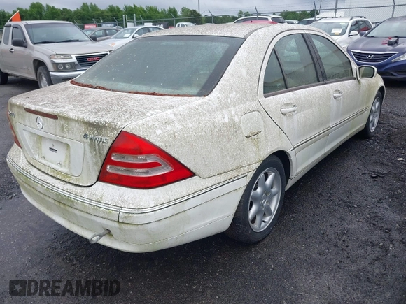 2004 Mercedes-Benz C 240 with VIN WDBRF81J54F470702, listed as a IAAI auction lot 42228330 with 169,875 mi miles and . Bid and sale history available at DreamBid. Image 4.