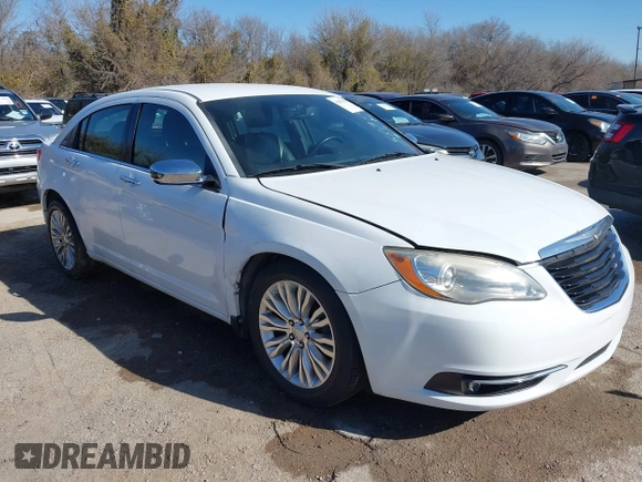 2011 Chrysler 200 Limited with VIN 1C3BC2FG4BN583036, listed as a IAAI auction lot 41617682 with 143,846 mi miles. Bid and sale history available at carsss.com. Image 6.