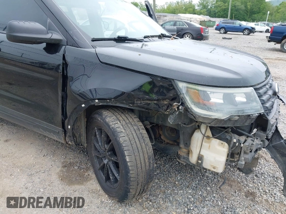 2016 Ford Police Interceptor Utility z VIN 1FM5K8AR6GGA19144, wystawiony jako IAAI lot #42199096 z przebiegiem 148 808 mil mil oraz . Historia ofert i sprzedaży dostępna na DreamBid. Obrazek 6.