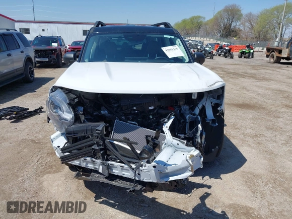 2025 Ford Bronco Sport Outer Banks with VIN 3FMCR9CN3SRE34345, listed as a IAAI auction lot 42081216 with 1,420 mi miles and . Bid and sale history available at DreamBid. Image 6.
