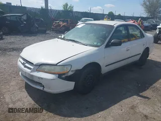 1999 Honda Accord LX z VIN 1HGCG6651XA016177, wystawiony jako IAAI lot #42179777 z przebiegiem Nie podano mil oraz . Historia ofert i sprzedaży dostępna na DreamBid. Obrazek 2.