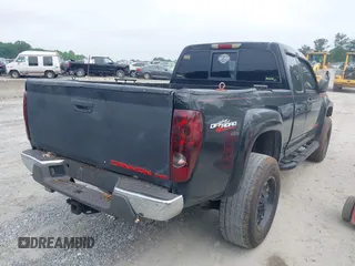 2004 GMC Canyon SLE Z71 z VIN 1GTDT196548169346, wystawiony jako IAAI lot #42482724 z przebiegiem 244 045 mil mil oraz . Historia ofert i sprzedaży dostępna na DreamBid. Obrazek 4.