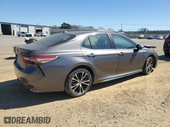 2019 Toyota Camry LE with VIN 4T1B11HK5KU253243, listed as a Copart auction lot 49477995 with 98,564 mi miles and Clean Title. Bid and sale history available at carsss.com. Image 3.