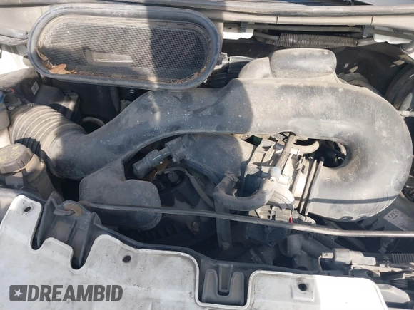2015 Ford Transit Cargo with VIN 1FTNR1ZM0FKB02483, listed as a IAAI auction lot 41547400 with 317,720 mi miles and . Bid and sale history available at DreamBid. Image 9.