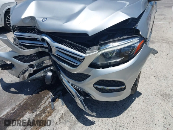 2016 Mercedes-Benz GLE 350 с VIN 4JGDA5JB2GA812671, выставлен на аукционе IAAI как лот 42544096 с пробегом 96 975 миль миль и . История ставок и продаж доступна на DreamBid. Изображение 6.