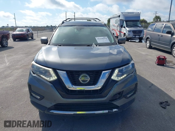 2018 Nissan Rogue S with VIN 5N1AT2MT9JC834646, listed as a IAAI auction lot 41224194 with 87,846 mi miles and . Bid and sale history available at carsss.com. Image 12.