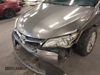 2015 Toyota Camry XLE with VIN 4T4BF1FK4FR474445, listed as a IAAI auction lot 40777928 with 222,913 mi miles. Bid and sale history available at carsss.com. Image 20.