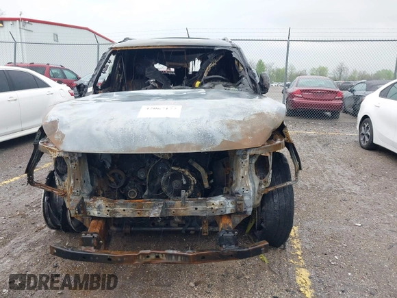 2013 Infiniti QX56 z VIN JN8AZ2NC0D9330588, wystawiony jako IAAI lot #42067177 z przebiegiem 127 000 mil mil oraz . Historia ofert i sprzedaży dostępna na DreamBid. Obrazek 6.