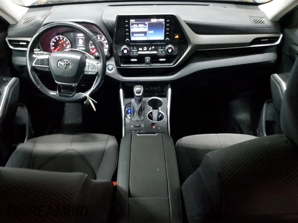 2021 Toyota Highlander L with VIN 5TDBZRBH3MS097848, listed as a Copart auction lot 61220625 with 57,658 mi miles and Clean title. Bid and sale history available at DreamBid. Image 8.